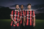 umbro-lda-23-24-home-kit-three-players